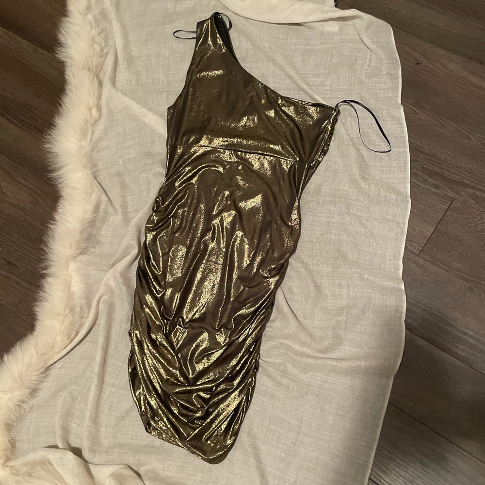 Beautiful gold dress